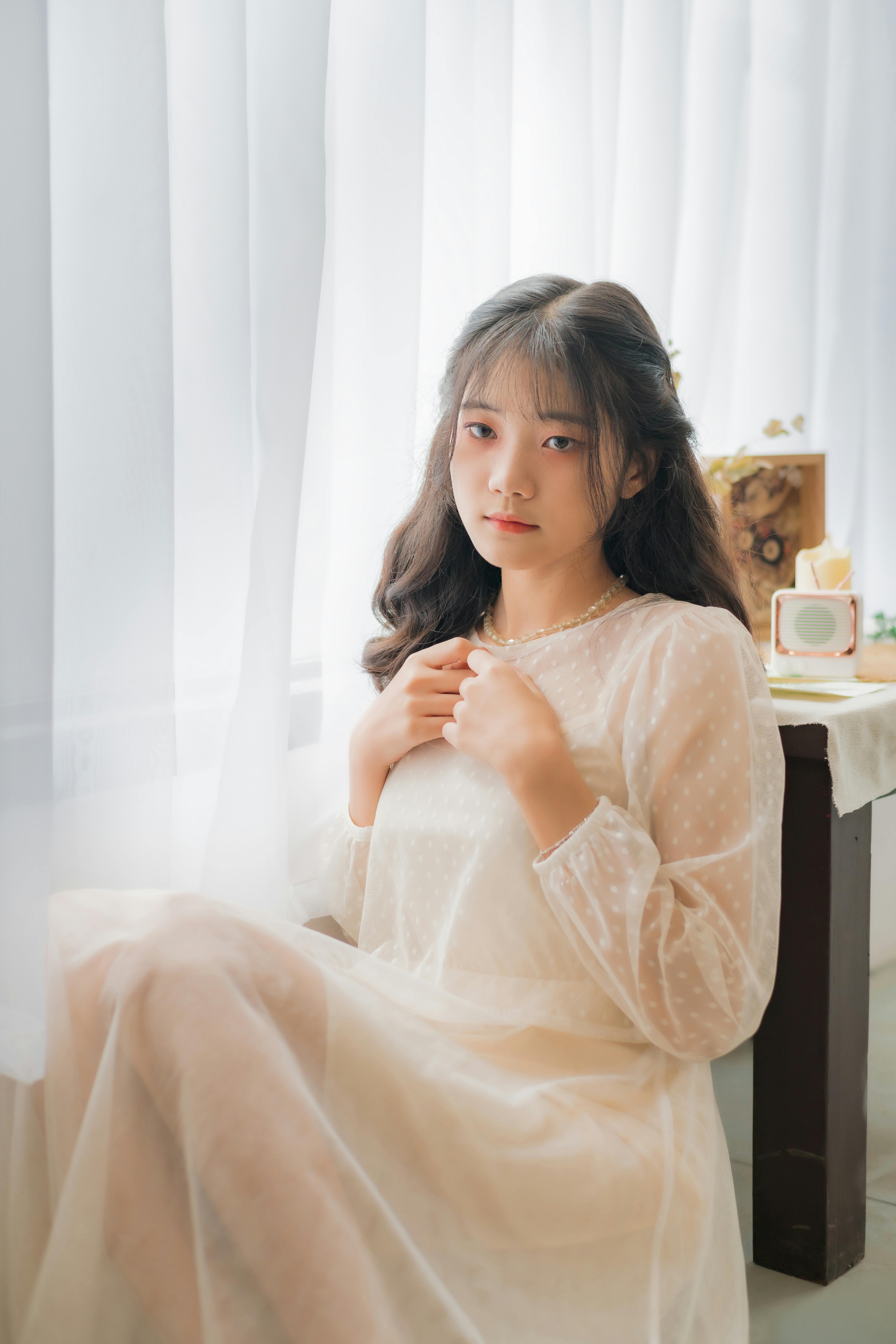 Nguyễn Mai 往期作品：温柔与锋利的反差张力